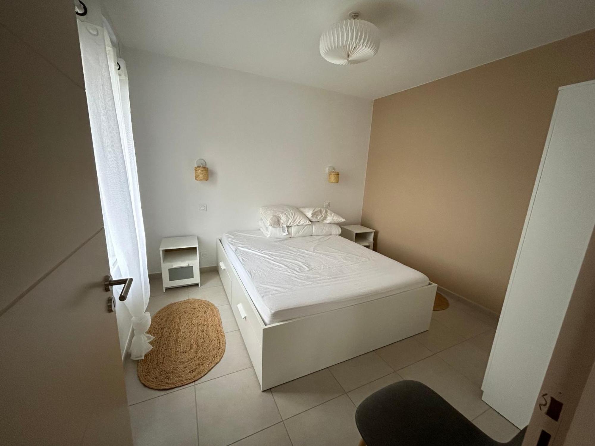 Appartement Avec Jardin Chateauneuf-de-Galaure Ngoại thất bức ảnh