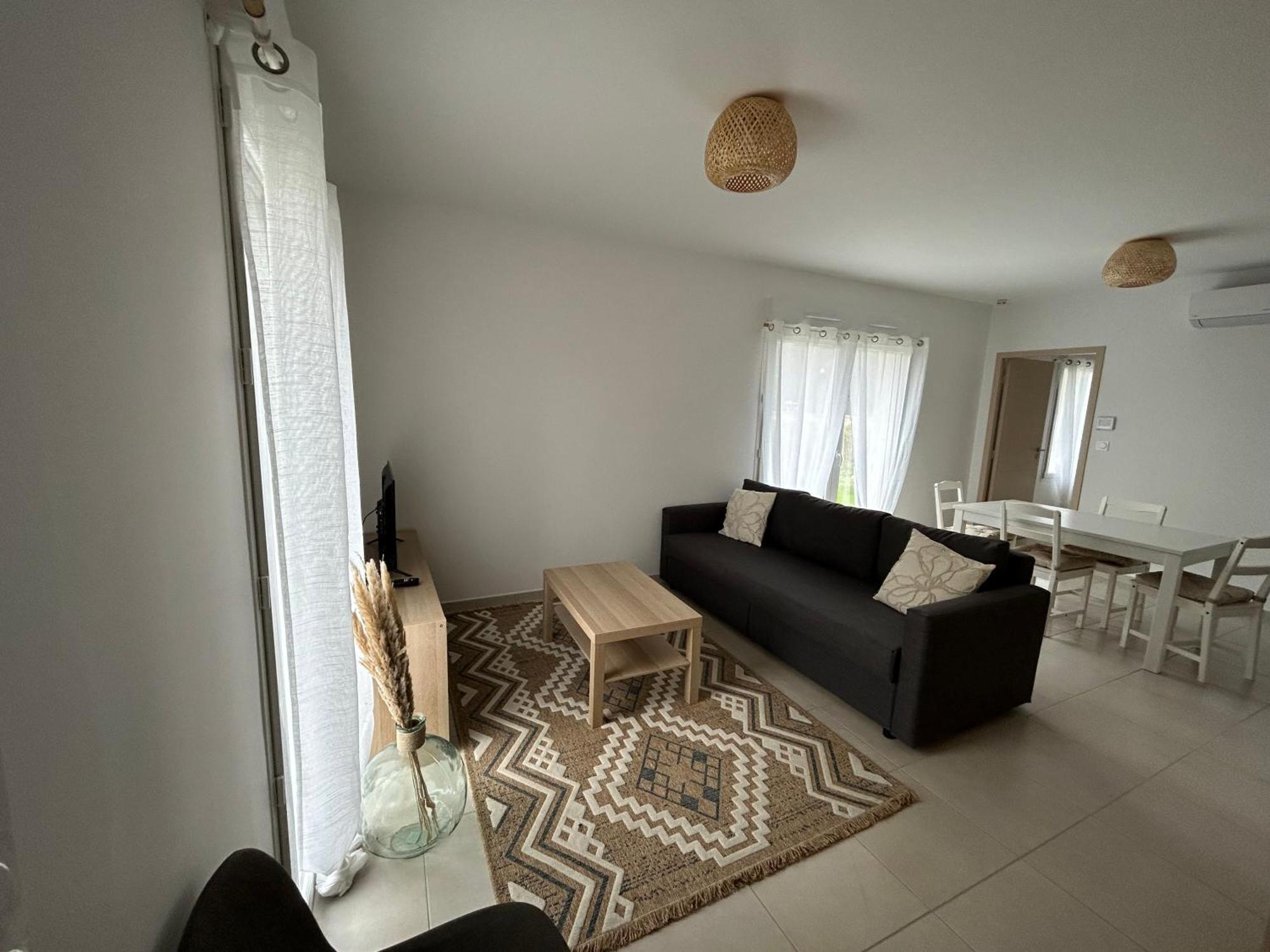 Appartement Avec Jardin Chateauneuf-de-Galaure Ngoại thất bức ảnh